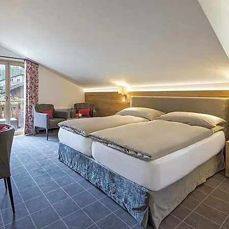 Chesa Valese By Sisters Hotel