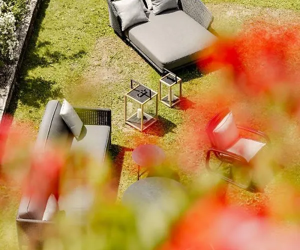 Chesa Valese By Sisters