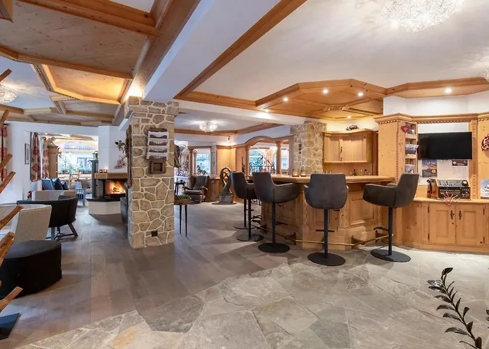 Chesa Valese By Sisters Hotel 4*