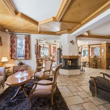 Hotel Chesa Valese By Sisters