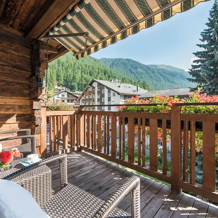 Hotel Chesa Valese By Sisters