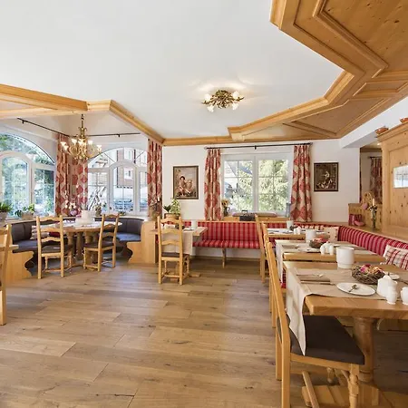 Otel Chesa Valese Zermatt