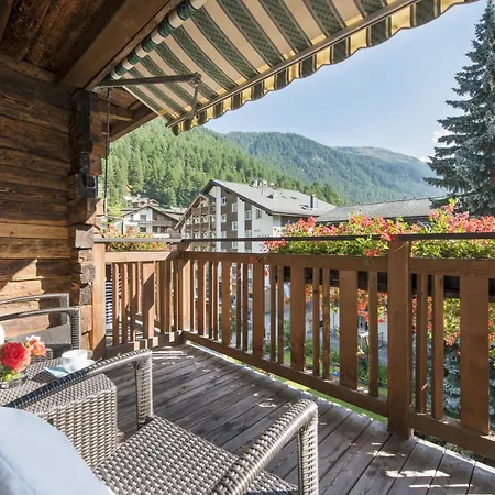 Hotel Chesa Valese By Sisters