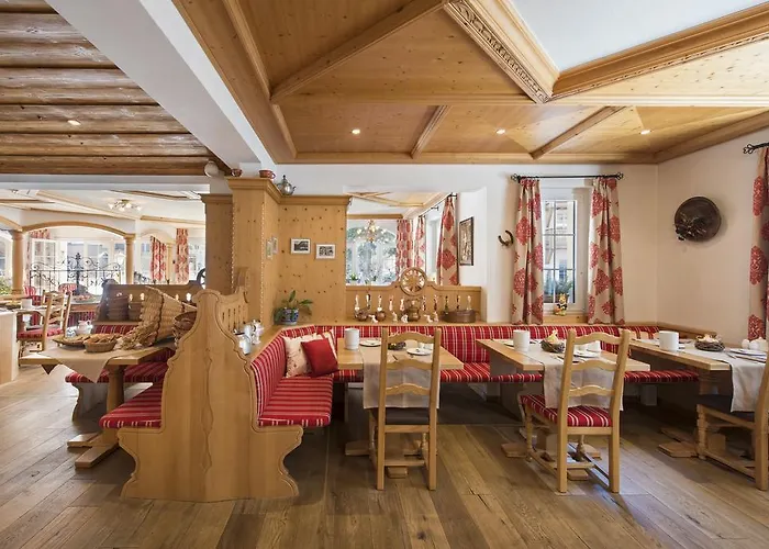 Hotell Chesa Valese By Sisters